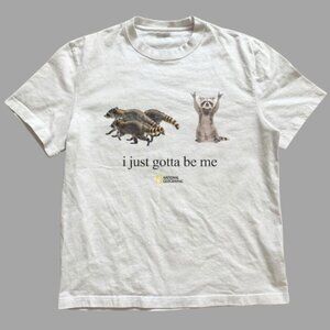 White National Geographic “I just gotta be me” tee
